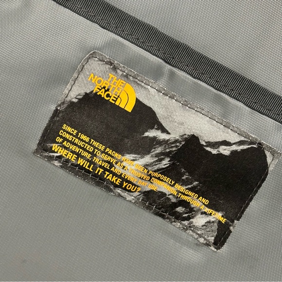 The North Face Womens Jester Backpack - Picture 10 of 10